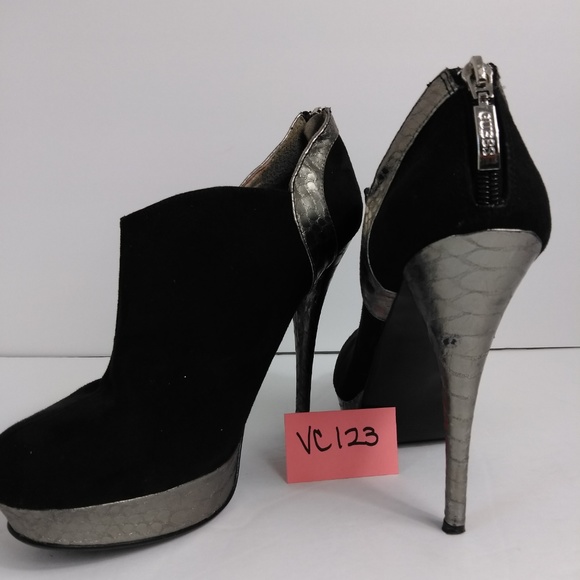 Guess Black faux suede & silver platform heel 7.5 - Picture 4 of 8